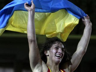 Илона Семкив и Юлия Ткач – призеры чемпионата Европы по спортивной борьбе - «БОРЬБА»