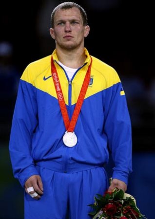 Украинский борец Василий Федоришин лишен медали ОИ-2008 - «БОРЬБА»