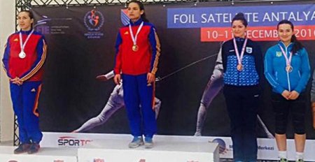 Алина Рапинец - бронзовый призер сателлита в Анталии по фехтованию на рапирах - «ФЕХТОВАНИЕ»