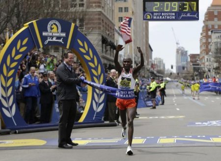 Кенийцы Кируи и Киплагат – победители Бостонского марафона - «Легкая атлетика»