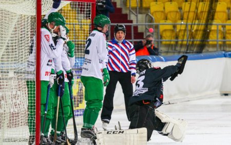 Александр Тюкавин: В День рождения я привык играть в финалах - «Хоккей с мячом»