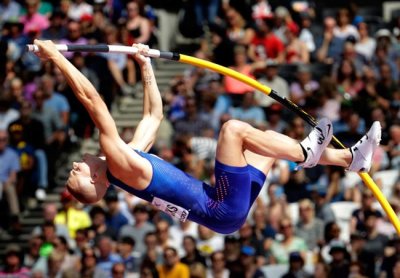 Американец Кендрикс – чемпион мира в прыжках с шестом; Малыхин в финал не прошел - «Легкая атлетика»