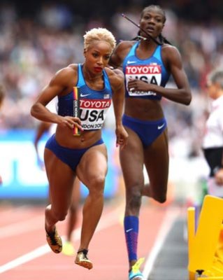 Американки – чемпионки мира в эстафете 4х400 м - «Легкая атлетика»