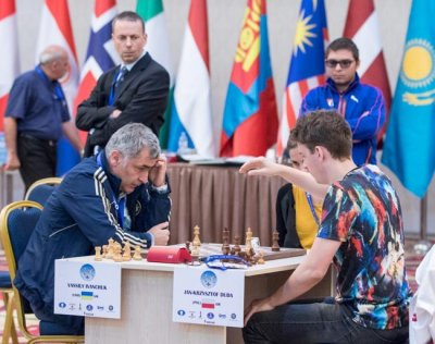 Иванчук и Кузубов вышли в третий раунд КМ по шахматам, Кравцив выбыл - «Шахматы»