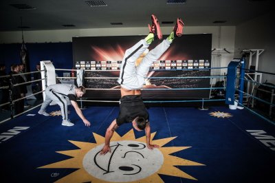 Открытая тренировка Усика и Хука (Фото) - «Бокс»