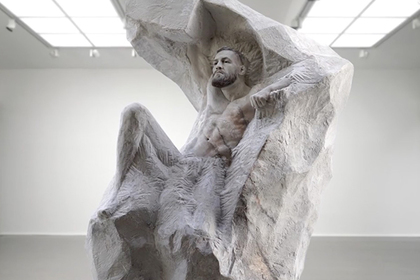 Ко дню рождения Макгрегора создали его статую за тысячи евро - «БОКС»