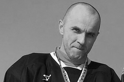 Российский хоккеист умер во время матча - «Хоккей»