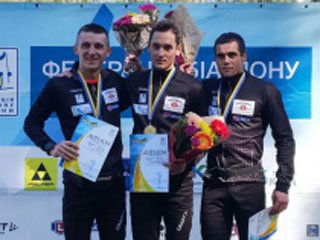 Артем Тищенко выиграл спринт на летнем чемпионате Украины по биатлону - «БИАТЛОН»