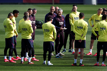 Футболисты «Барселоны» взбунтовались из-за просьбы отказаться от части зарплаты - «ФУТБОЛ»