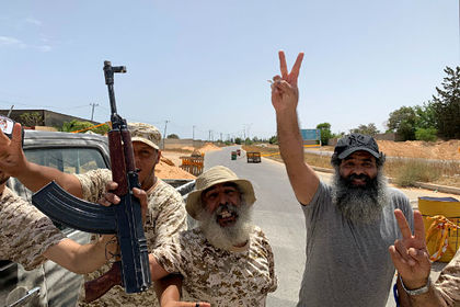 Правительство Ливии продолжило наступление на армию Хафтара