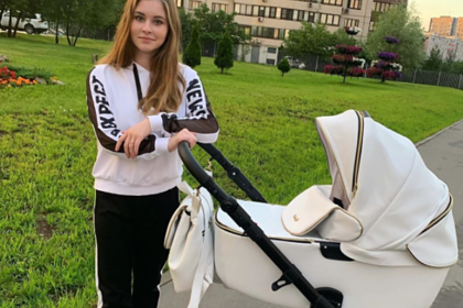 Липницкая показала фото с прогулки с дочерью - «Зимние виды»